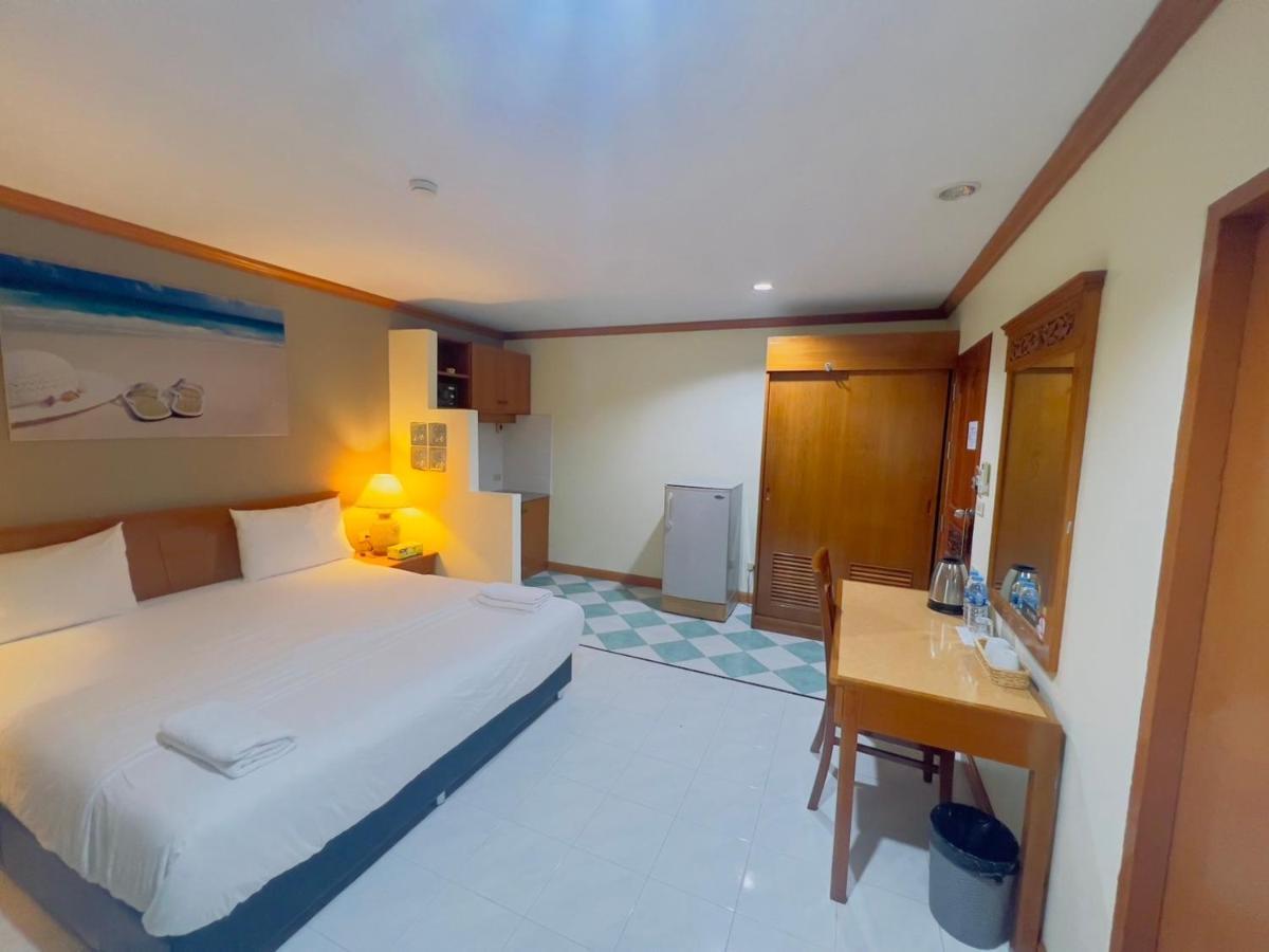 Royal Vista 호텔 Patong 외부 사진