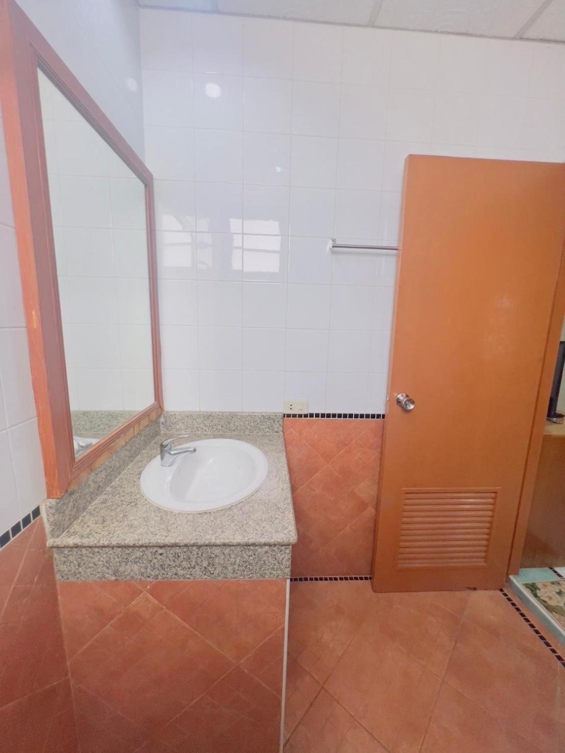 Royal Vista 호텔 Patong 외부 사진