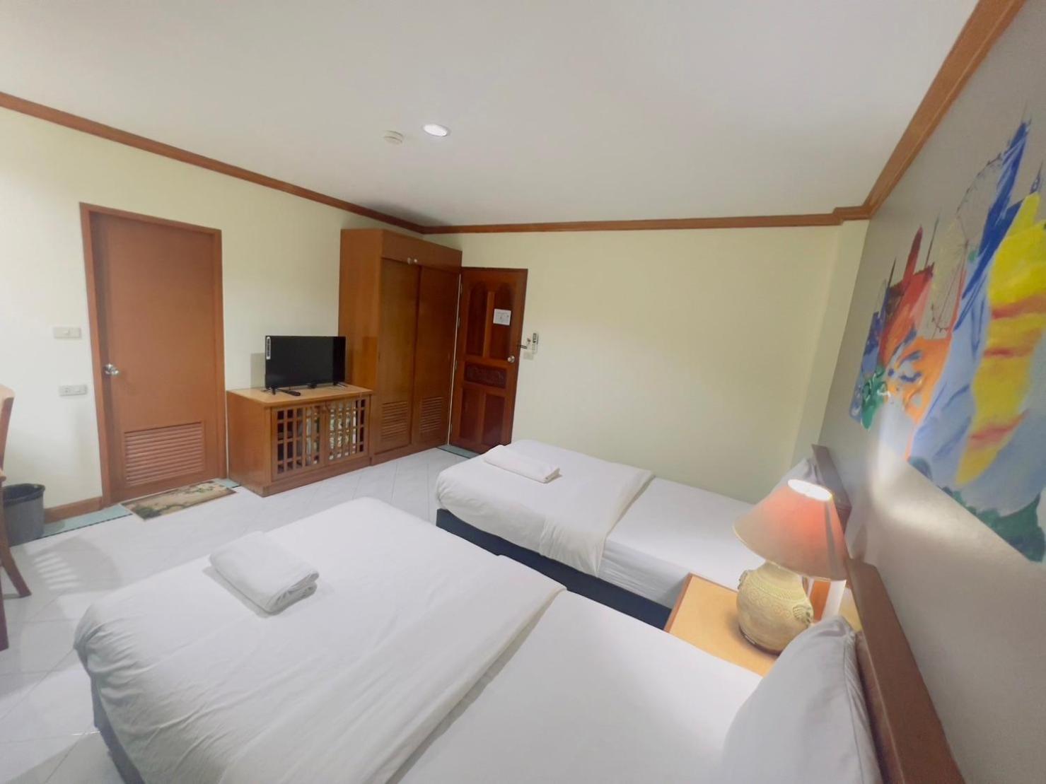 Royal Vista 호텔 Patong 외부 사진