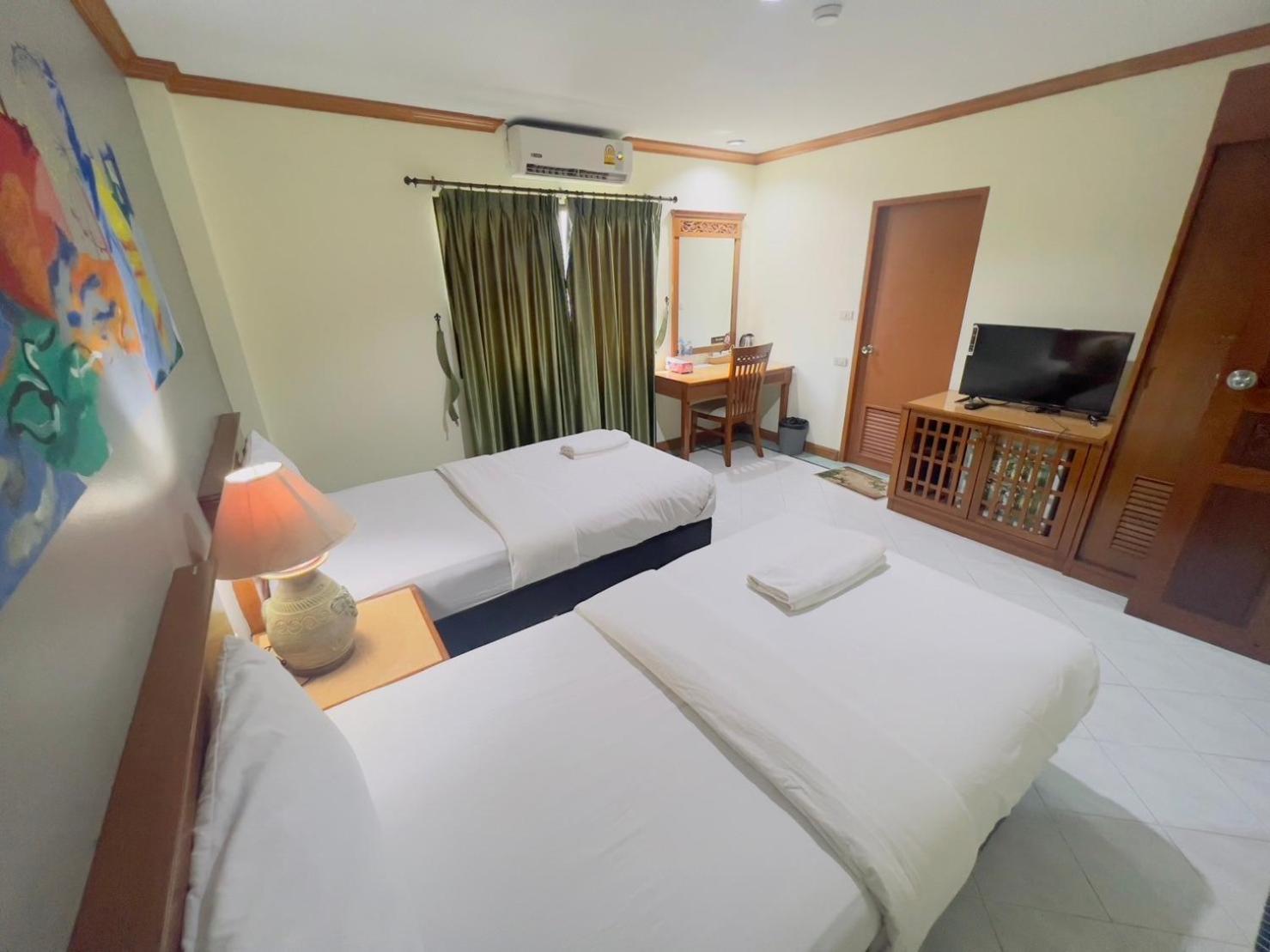 Royal Vista 호텔 Patong 외부 사진