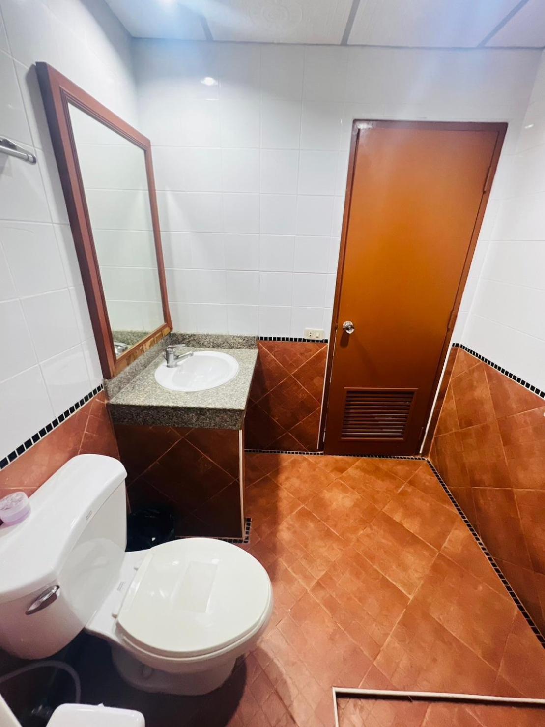 Royal Vista 호텔 Patong 외부 사진